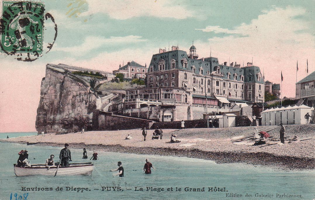 LE GRAND HOTEL